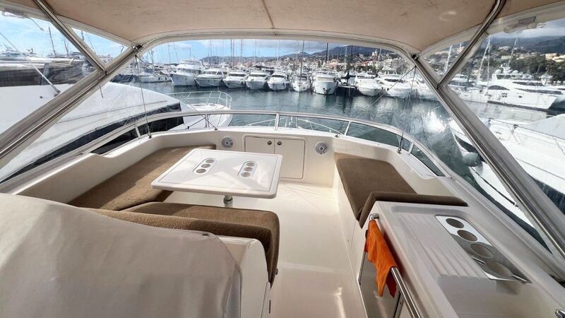 RIVIERA 45 OPEN FLY